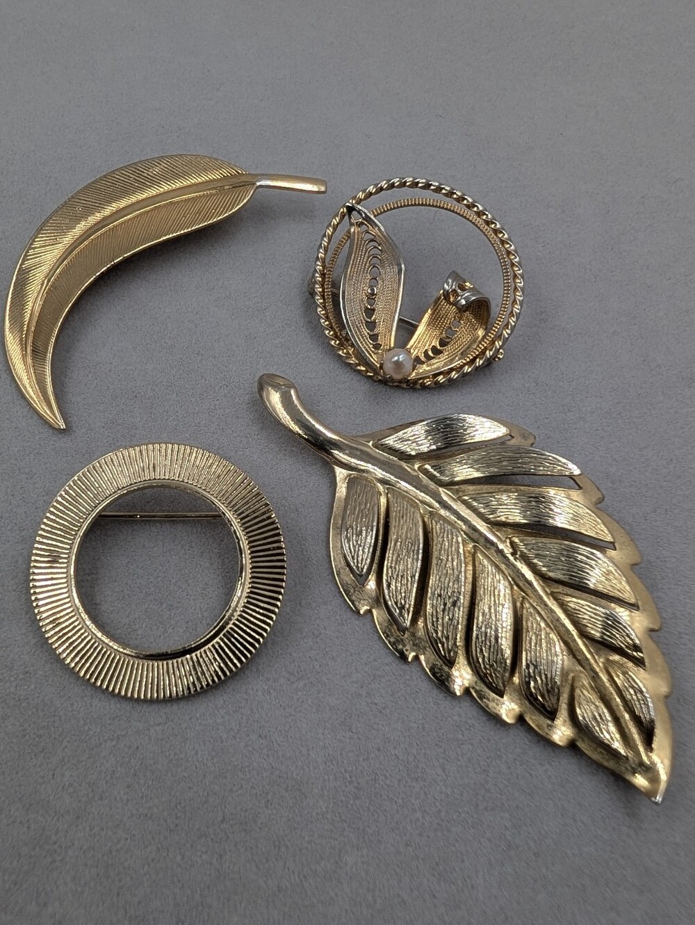 Vintage Style Gold Tone Brooch Lot Leaf Botanical Modernist Set of 4 | 0933
